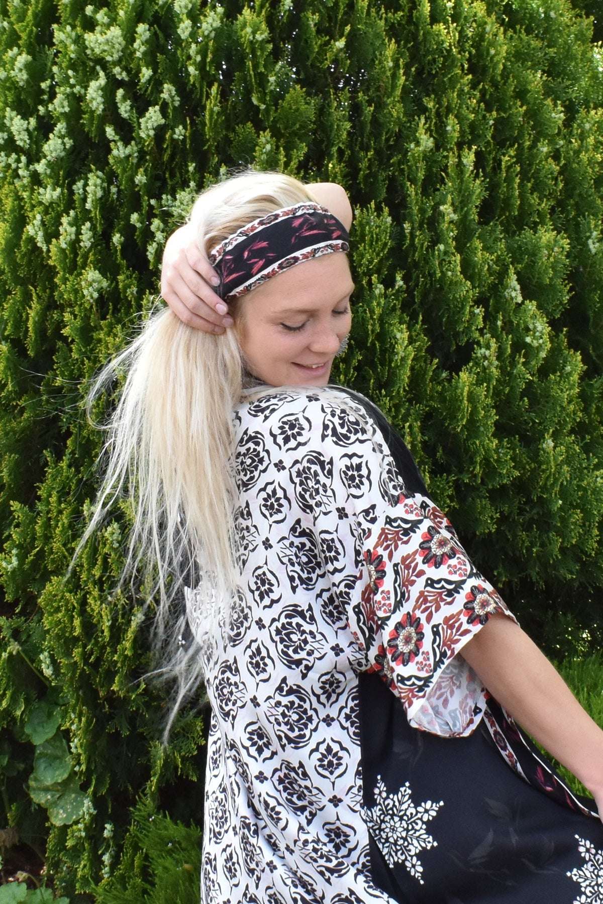 Jan Belt/ Head Scarf