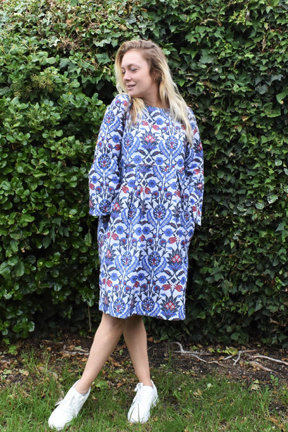 LUNA LUREX PRINTED FLORAL DRESS WORN CASUALLY WITH WHITE SNEAKERS - zohaonline