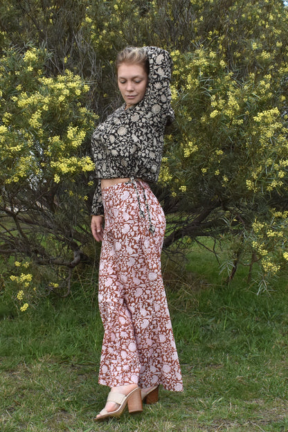 SABLE TOP TIED UP AS CROP TOP- zohaonline