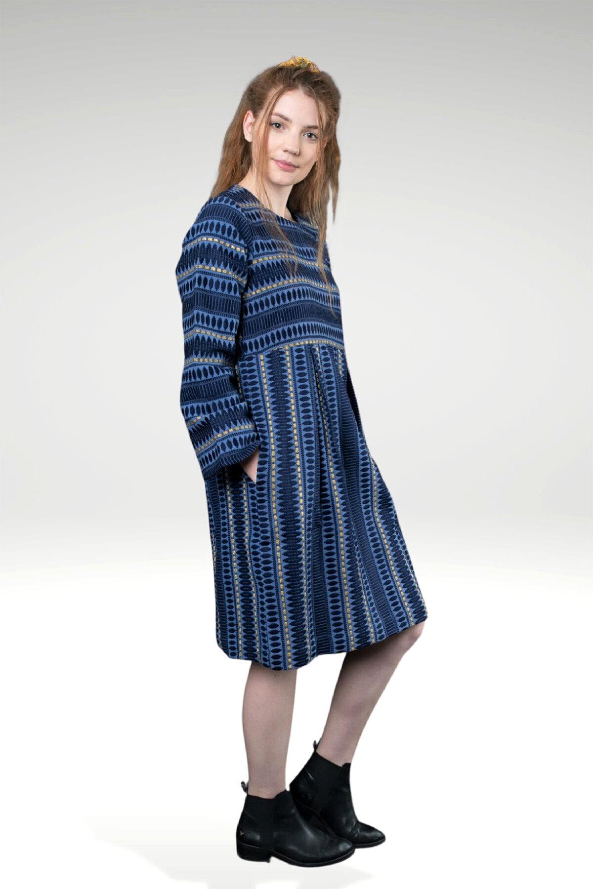  Side view of KAITLYN KATHRYN JACQUARD  DRESS - zohaonline