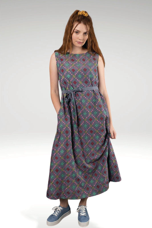 LIANA EMBROIDERED CHAMBRAY DRESS- MULTI EMB - zohaonline