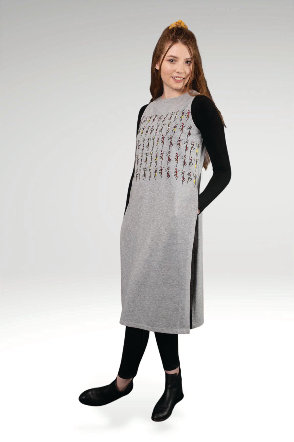 Aidan Embroidered Knit Maxi Top | Long Top with Slits - Zohaonline
