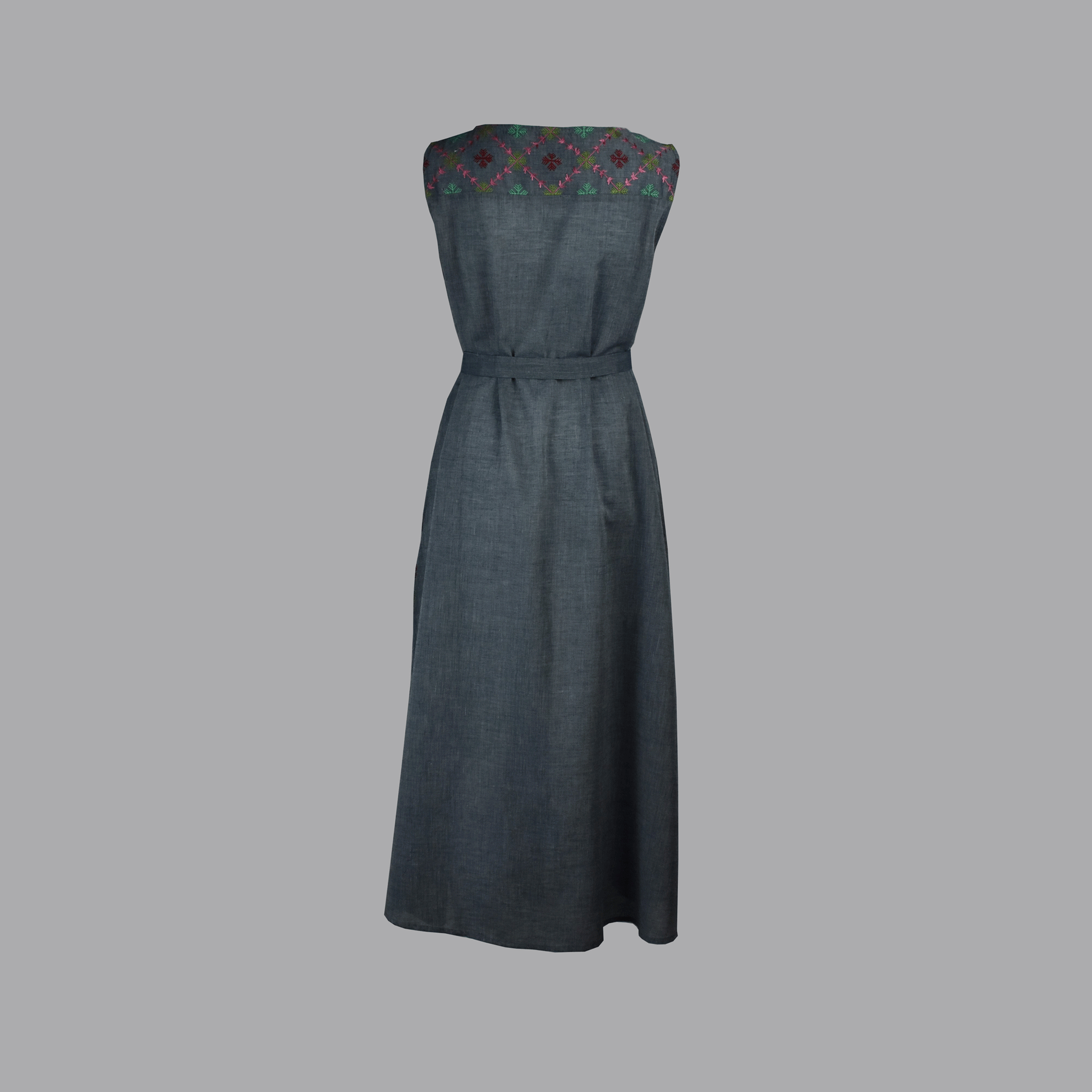 LIANA EMBROIDERED CHAMBRAY DRESS- MULTI EMB - zohaonline