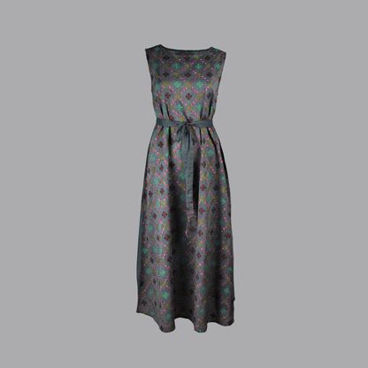 LIANA EMBROIDERED CHAMBRAY DRESS- MULTI EMB - zohaonline