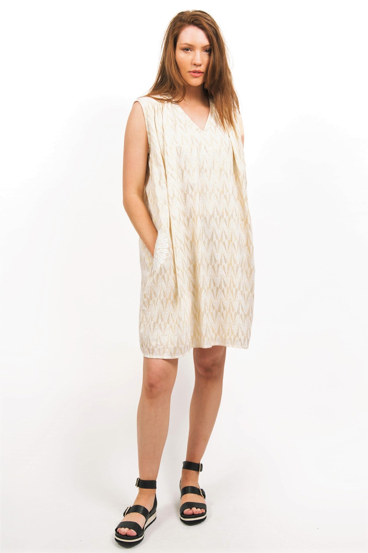 MODEL WEARING STELLA LUREX DRESS- LOOSE AND UNBELTED - zohaonline